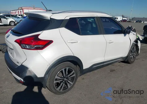 2019 Nissan Kicks Sr из США, поврежденный, VIN 3N1CP5CU8KL540998